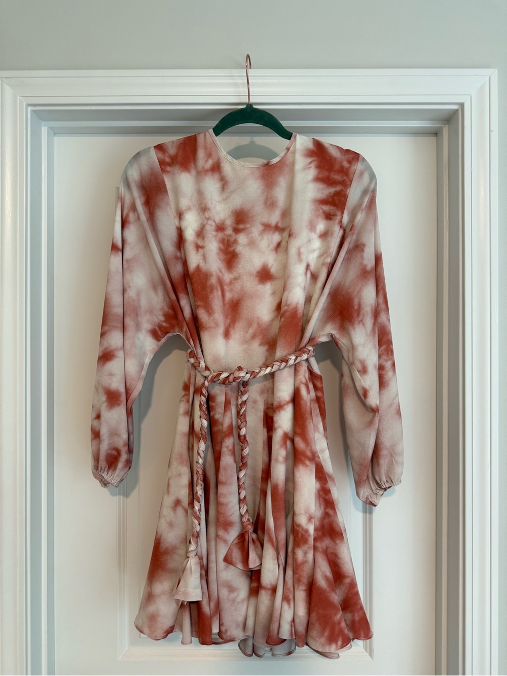 Gianni Bini Rust and White Tie-Dye Long Sleeve Mini Dress with Braided Belt